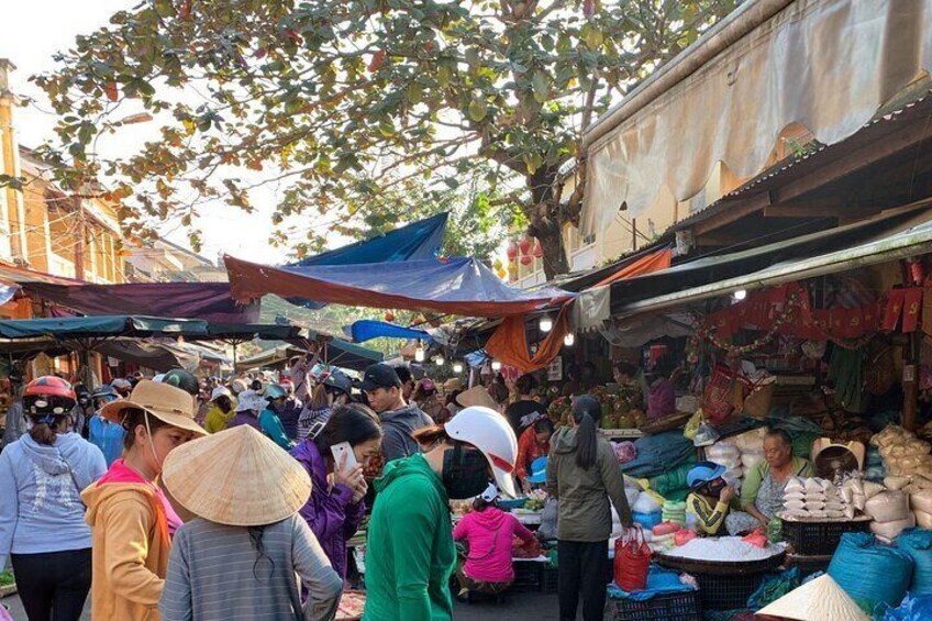 Coconut Basket boat, City tour, Boat ride and Night market