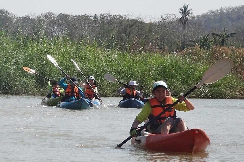 Full-Day Leisure River Kayaking into Mae Taeng Forest Reserve from Chiang Mai
