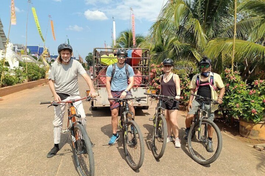 1-Day Bike and River Kayak Adventure from Chiang Mai