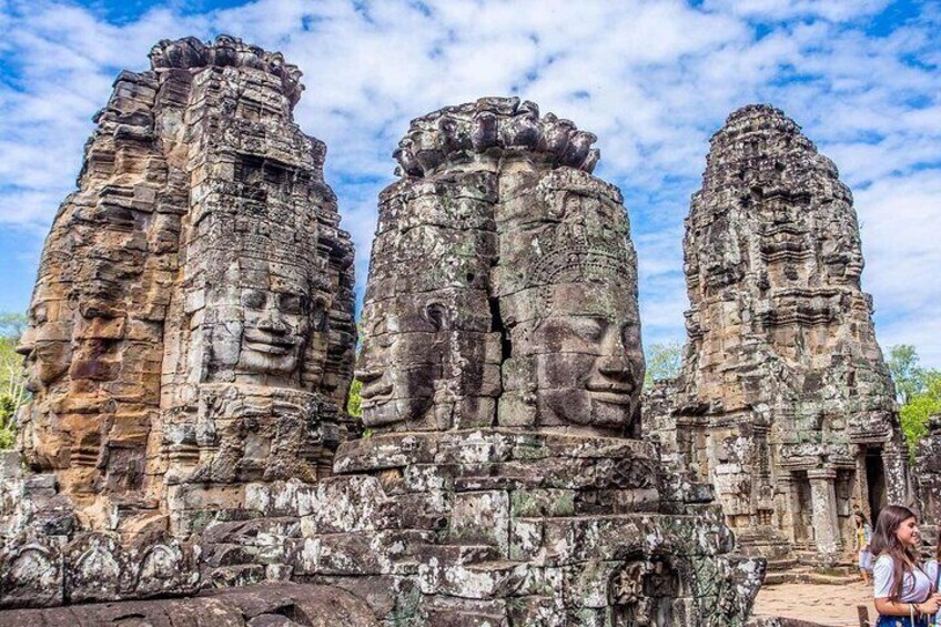Angkor Wat Sunrise small circuit Tour
