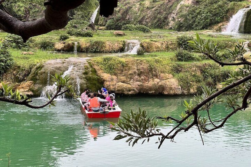 Wadi Darbat - Motor Boating, Kayaking and Pedal Boating
