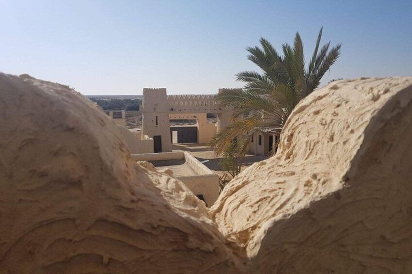 Qatar West Coast tour, Zekreet, Richard Serra Sculpture, Mushroom Rock Formation