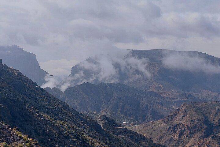 Nizwa and Green Mountain Group Full day tour