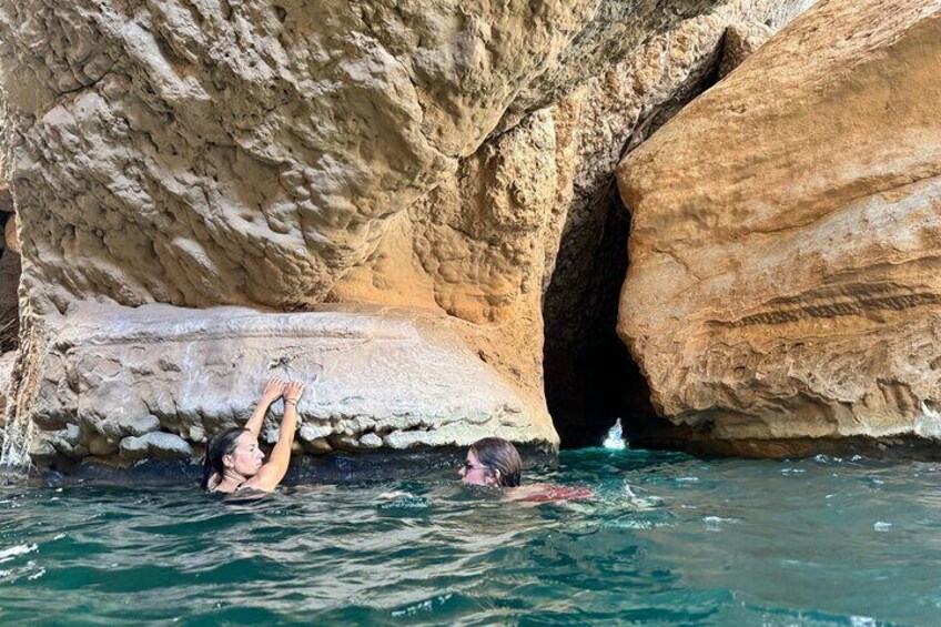 Wadi Shab and Bimmah Sinkhole Full Day Tour