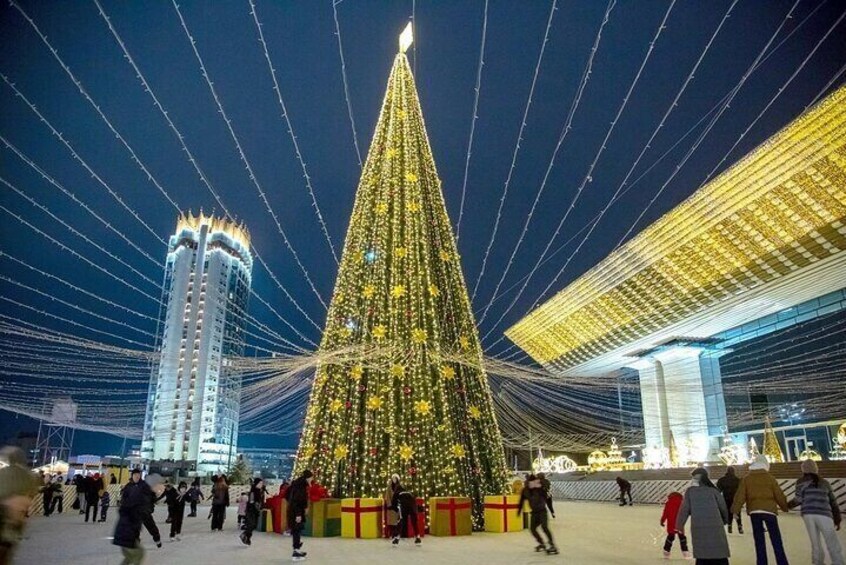Almaty Walking Tour: 9 Must-See Sights in a Small Group