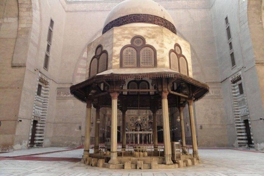 Private Islamic and Christian Cairo Day Tour