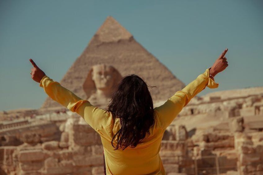 Full day tour to GIZA PYRAMIDS MEMPHIS CITY AND SAKKARA PYRAMID