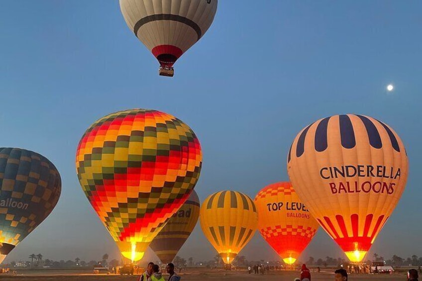 Hot Air Balloons Ride Luxor, Egypt