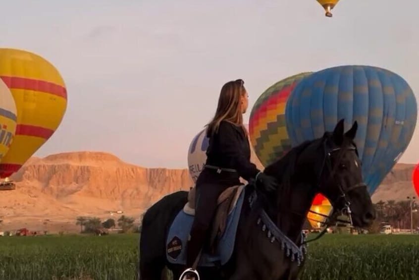 Hot Air Balloons Ride Luxor, Egypt