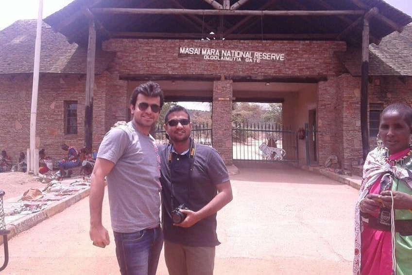 Clients at the Masai Mara Gate