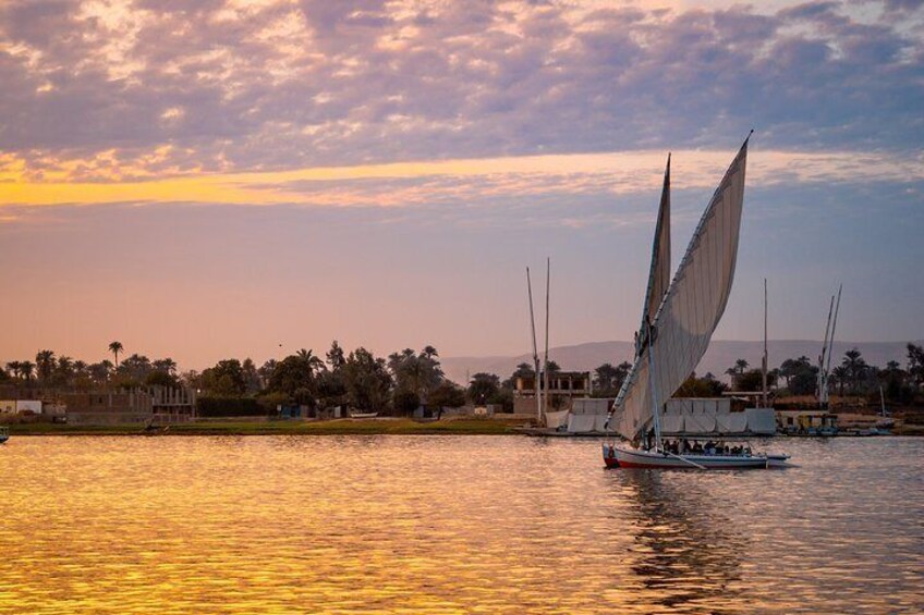 Book online Luxury Sailing Boat on the Nile River with Fel-Felucca