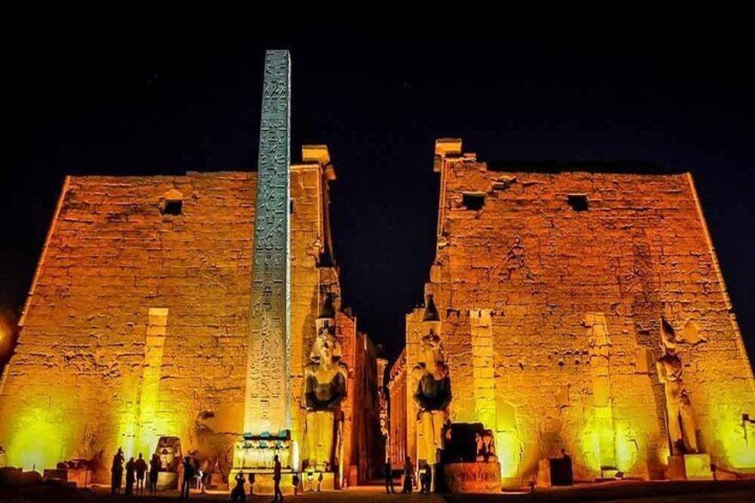 Book online Sound and Light Show at Karnk Temple in Luxor