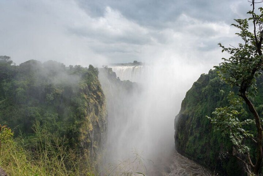 Victoria falls Guided Tour Both Sides