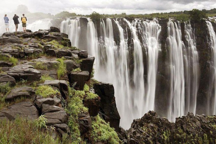 Zimbabwe has a better view of the Victoria falls than Zambia especially in dry season.