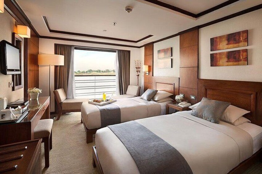 4 nights Luxor and Aswan Nile Cruise including Abu Simbel,Air Balloon From Luxor