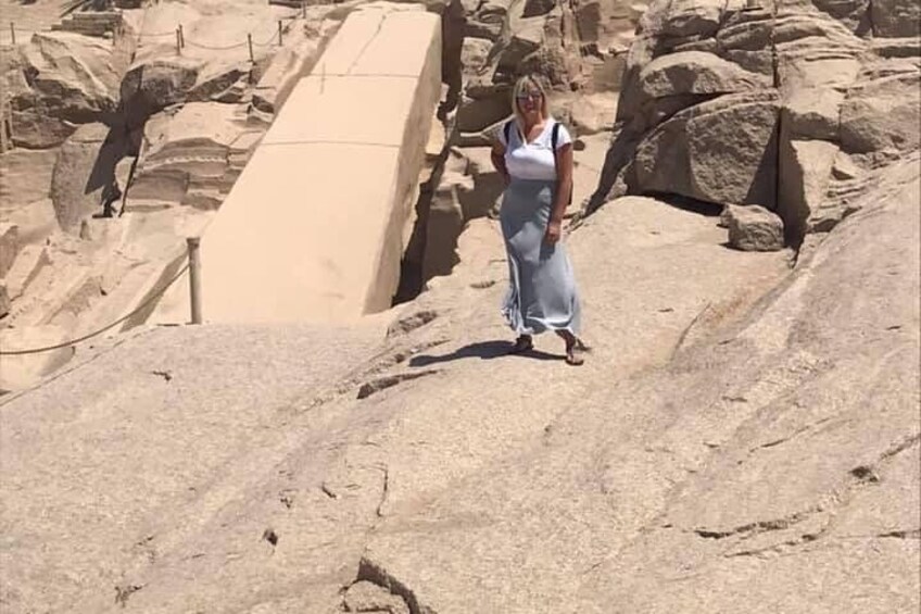 4 nights Luxor and Aswan Nile Cruise including Abu Simbel,Air Balloon From Luxor