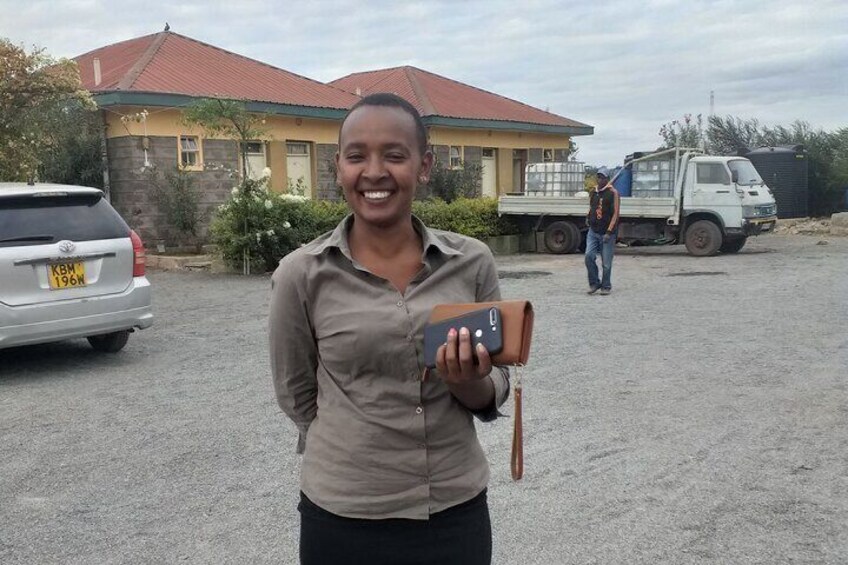 Day Tour at Nairobi National Park elephant orphanage, giraffe cent karen museum
