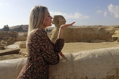 Privat halvdagstur til Giza-pyramiderne med kameltur