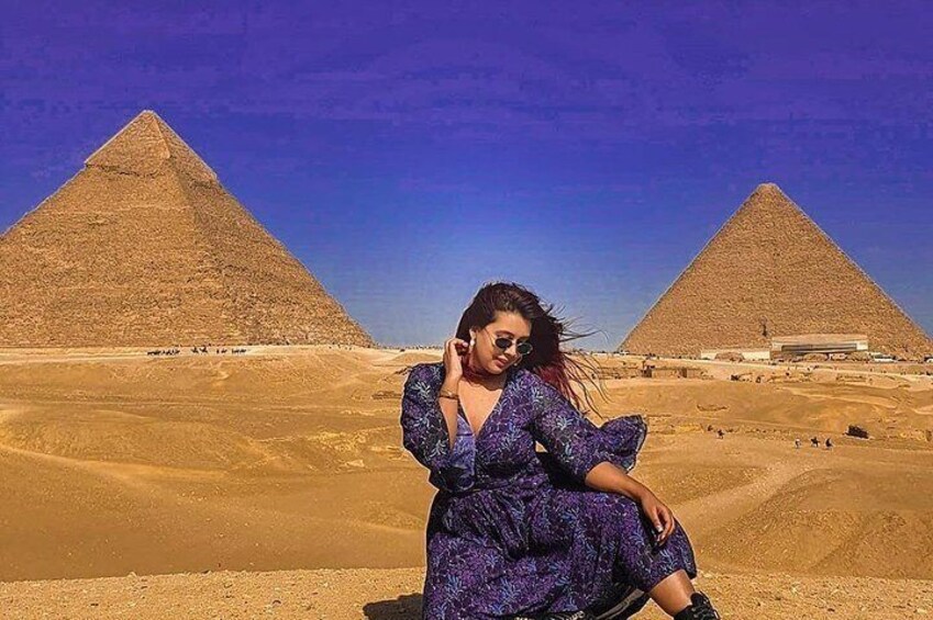 Private Half Day Tour to Giza Pyramids with Camel Ride, Lunch, Entrance fees