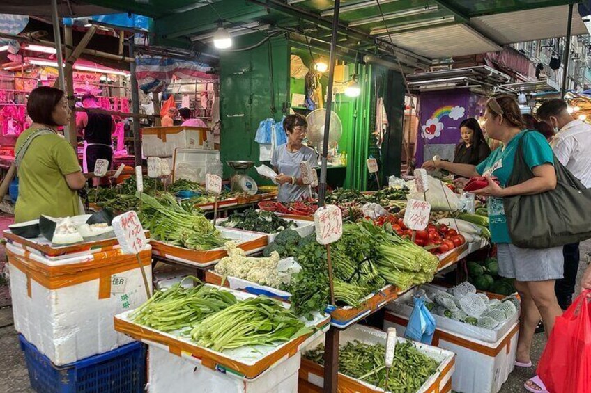 Fresh Food Market Walk