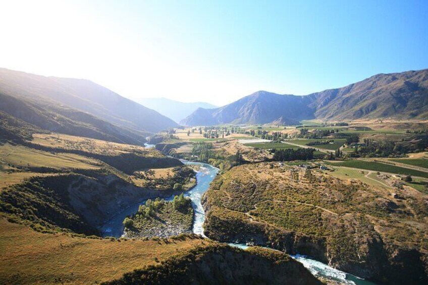  Bike the Valley of the Vines from Arrowtown- Return Shuttle from Queenstown