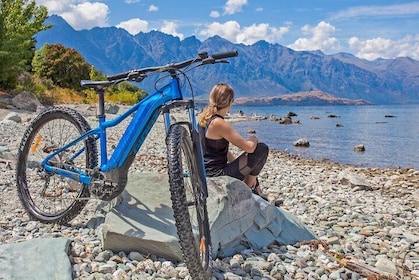 NEW: Ale Trail: Wharehuanui Adventure with Queenstown Shuttles