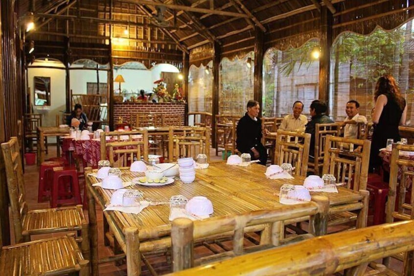 Hoi An Eco cooking class & Fishing tour by bamboo basket boat 