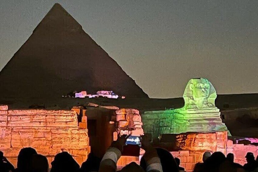 Sound and light by Pyramids