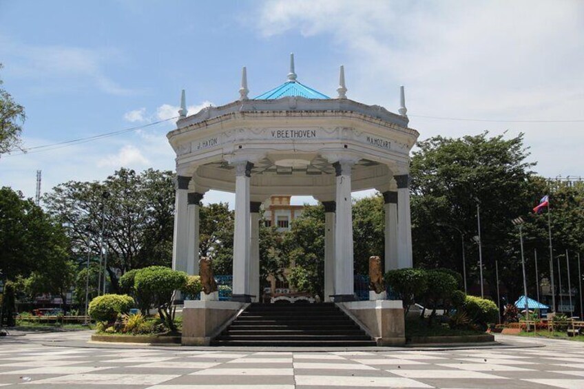 Bacolod City Tour (private)