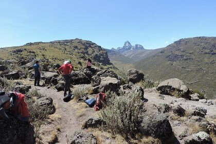 6 Days Mount Kenya climbing to Point Lenana
