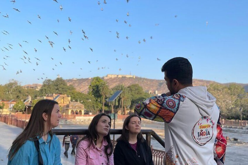 3-Hour Morning Bike Tour of Jaipur