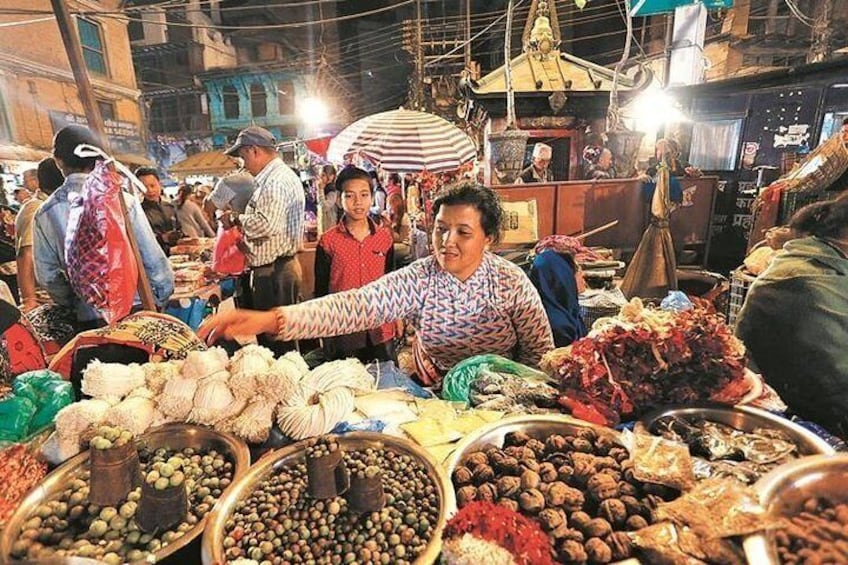 Walk through Ason market in old Kathmandu