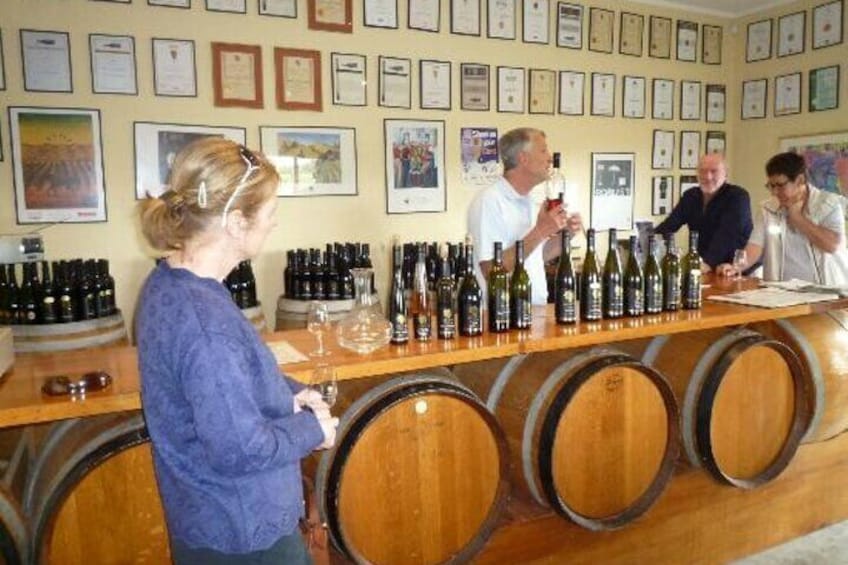 Askerne Tasting Room