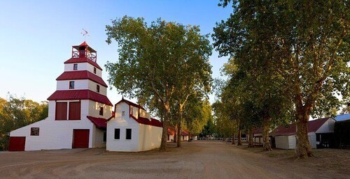 Experience a Day at Tahbilk