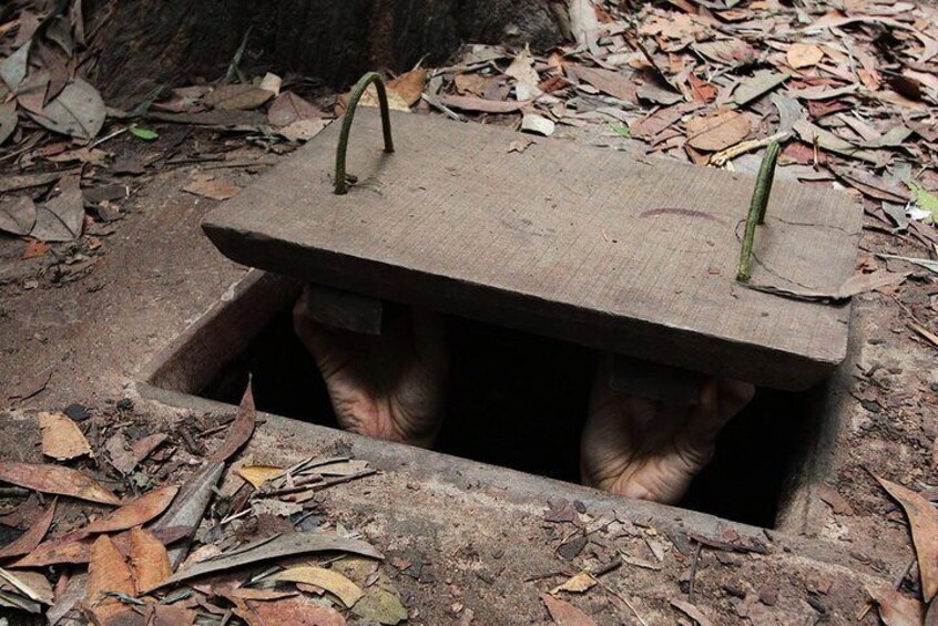 Cu Chi Tunnels - Cao Dai Temple and the Top of Black Virgin mountain