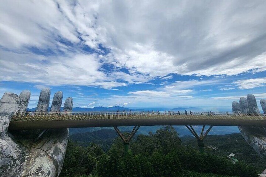 Golden Bridge-Ba Na Hills-Private Tour(EarlyStart to Avoid Crowd)