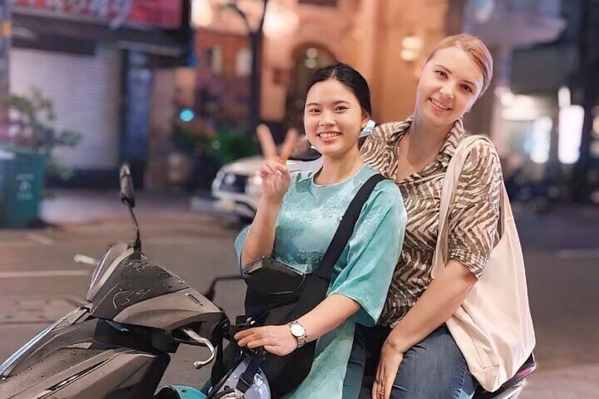 Ho Chi Minh city Street Food Tour By Motorbike/ Car + SAFE + FUN