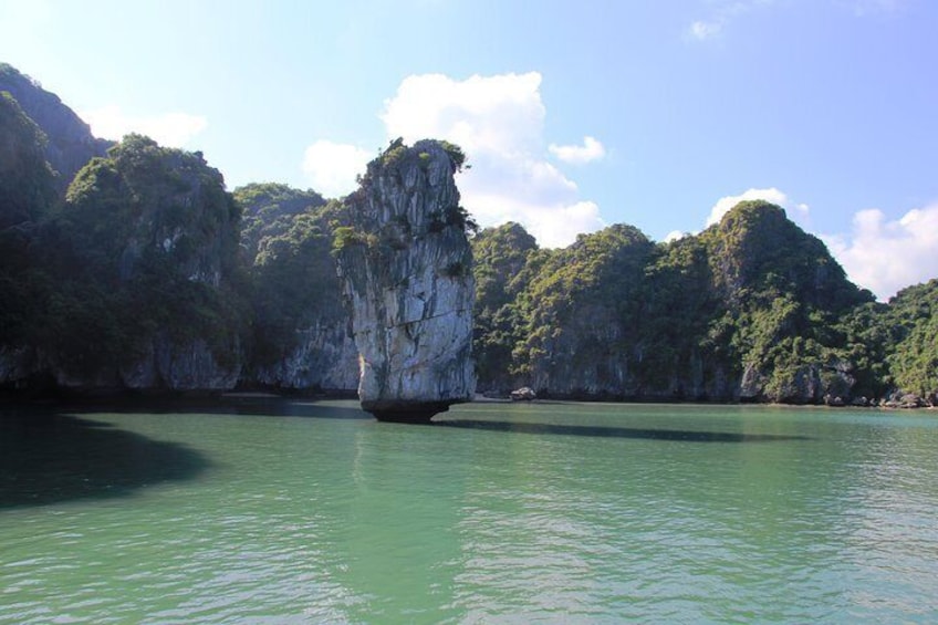 Full day boat trip with Cat Ba Captain Jack to Lan Ha Bay and Ha Long Bay