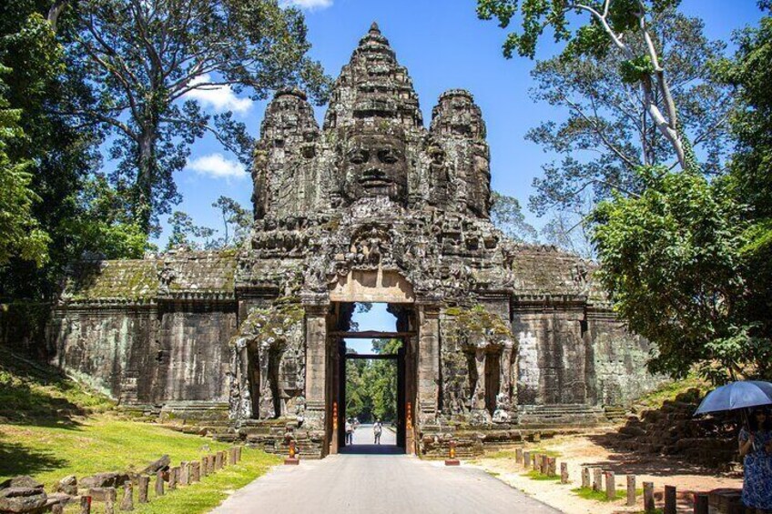 Private Sunrise Angkor Tour - Expert Guide & Breakfast Included