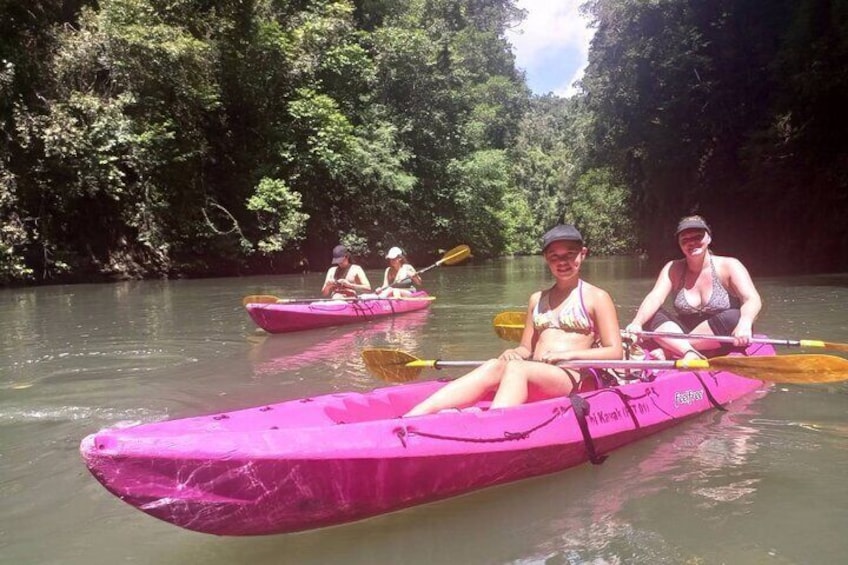 Krabi kayak at Ao Thalane 