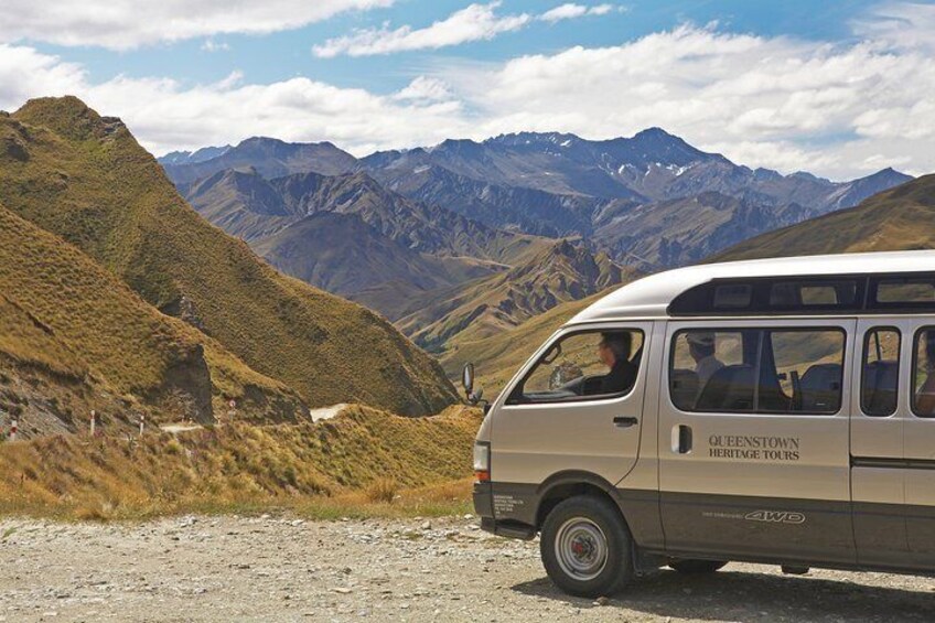 Comfortable 4WD Minibus