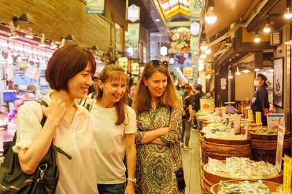 Wandeltocht langs de Kyoto Nishiki-markt, eten en cultuur