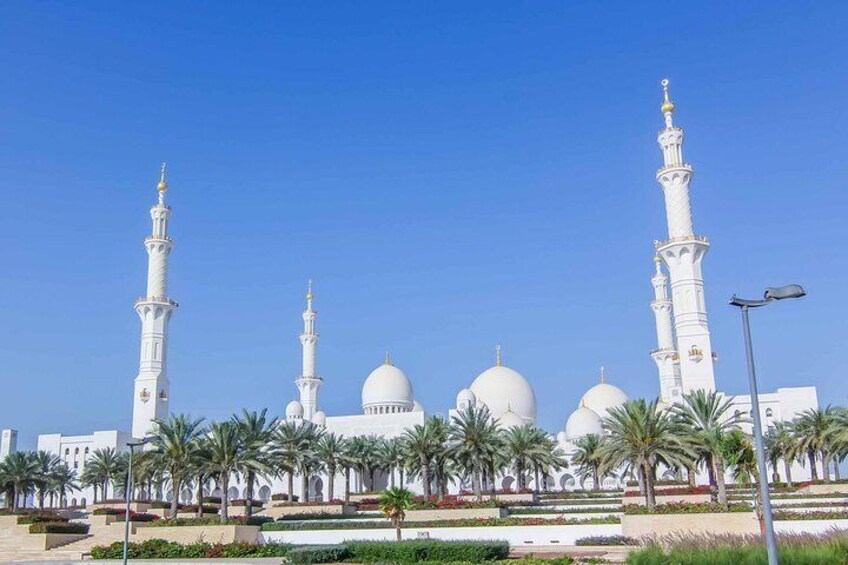 Grand Mosque tour