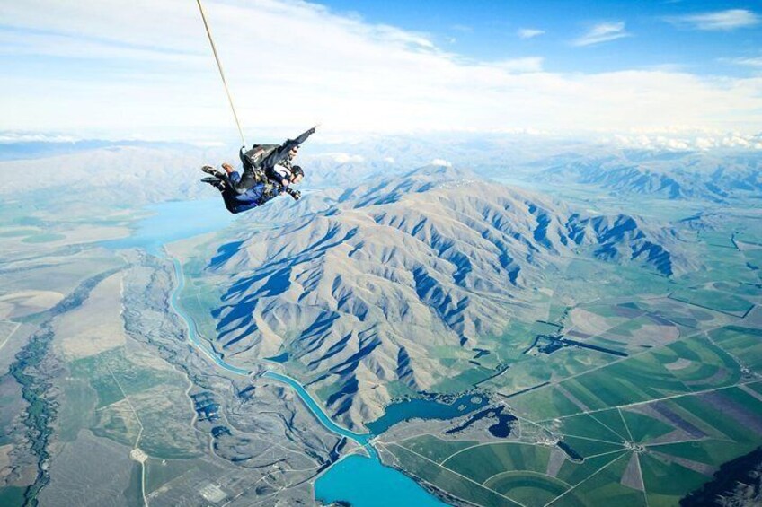 Skydive Mt. Cook - 20+ Seconds of Freefall from 9,000ft
