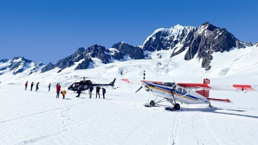 45-Minute Mount Cook Ski Plane and Helicopter Combo Tour