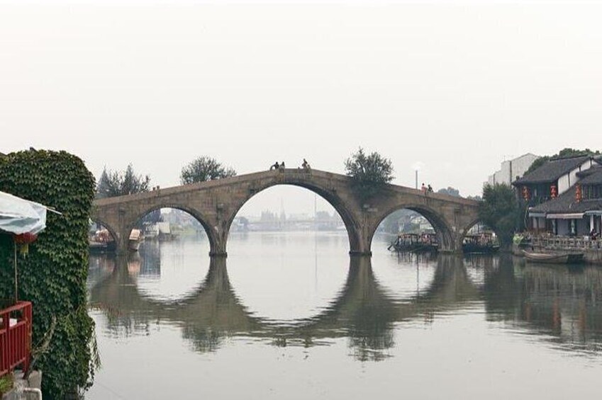 Fangsheng Ancient Bridge