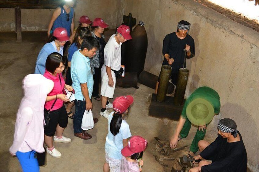 Cu Chi tunnels - Sai gon Tours for families