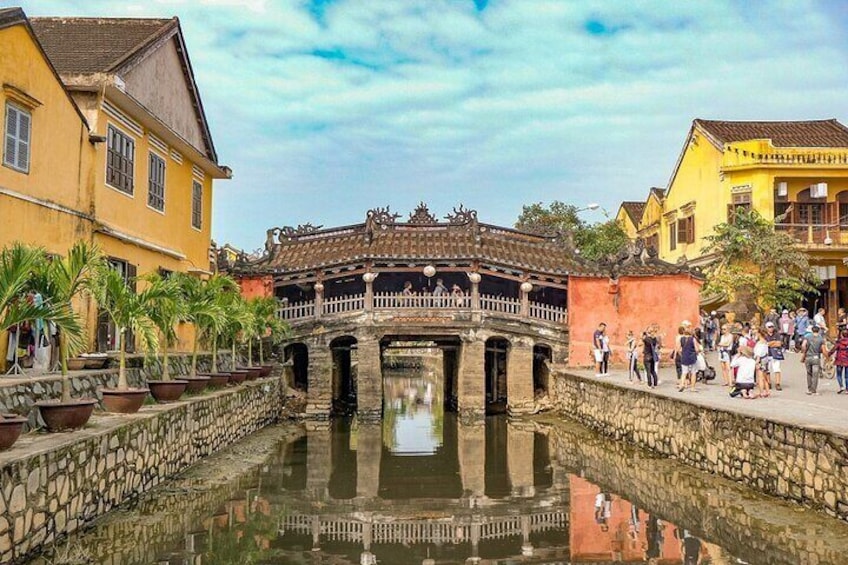 Half-Day Hoi An City Bike Tour Including Cooking Class