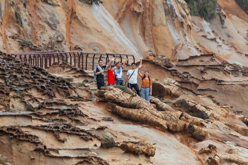Visit the famous and amazing rock formations of Yehliu Geopark