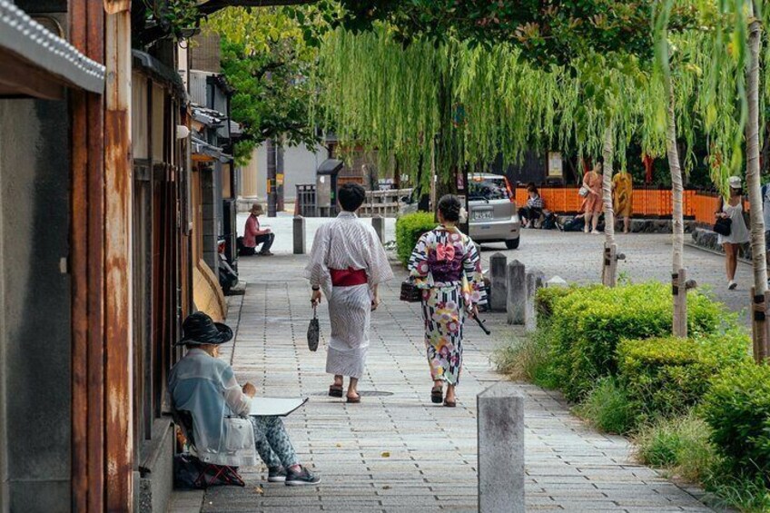 Immerse in the rich history of Gion